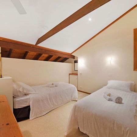 Sydney View Villa Woodford Exterior foto